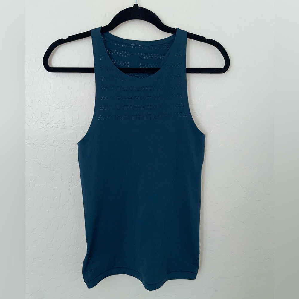 Lululemon Fitted Tank Top